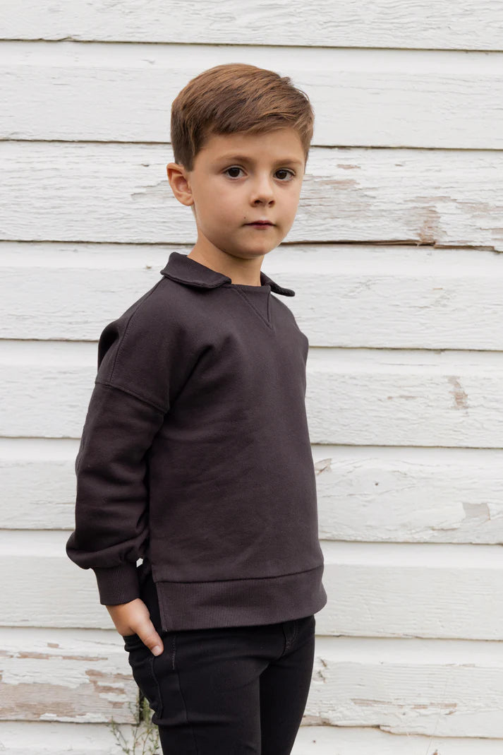 FARREN + ME BLACK WASHED POLO SWEATSHIRT