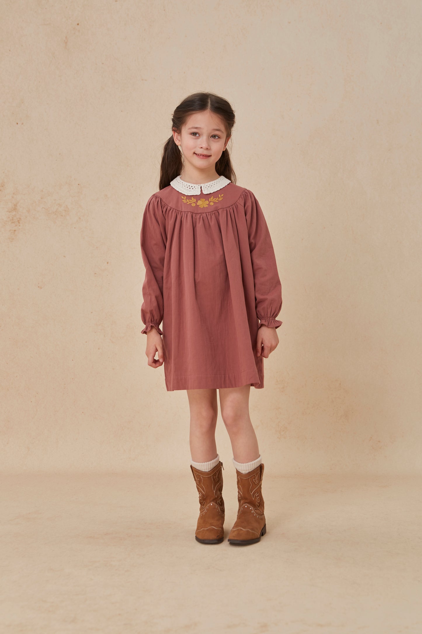 CERA UNA VOLTA PURPLE EMBROIDERED LACE COLLAR DRESS