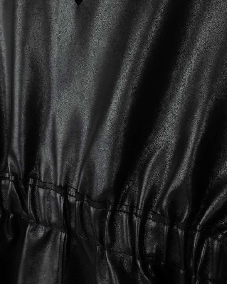 MINIMAL BLACK V-NECK LEATHER JUMPER