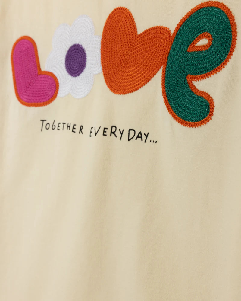 CABANA CREAM SELF FABRIC CENTER DETAIL T-SHIRT