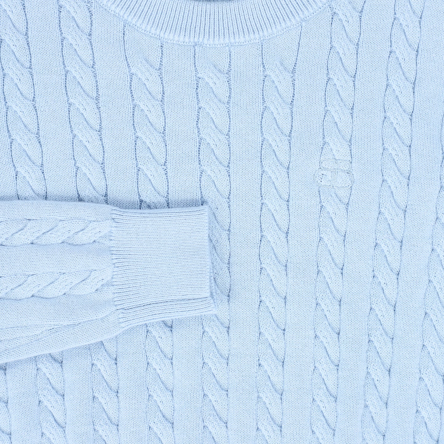 BAMBOO LIGHT BLUE CABLE KNIT SS SWEATER.