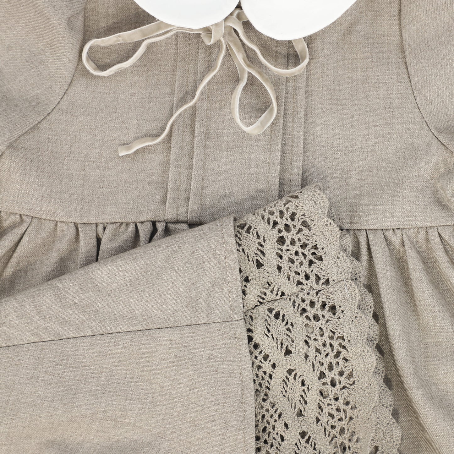 BAMBOO BEIGE WOOL COLLAR PLEAT FRONT DRESS