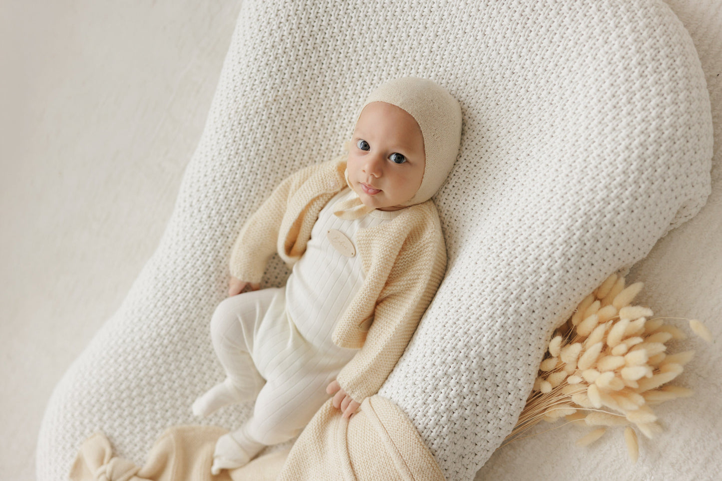 BUBANI BABY BEIGE KNIT CARDIGAN/FOOTIE SET