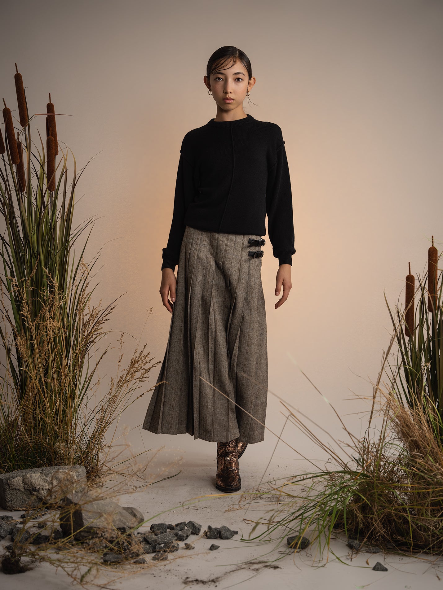 BAMBOO BLACK/WHITE GINGHAM PLEATED BUCKLE MAXI SKIRT