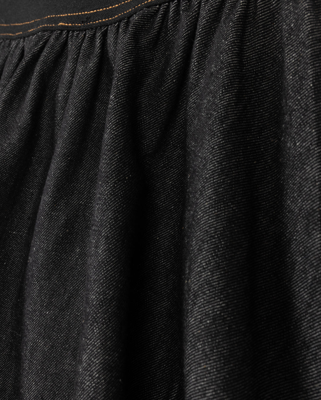 HELLO YELLOW BLACK DENIM WIDE WAISTED SKIRT