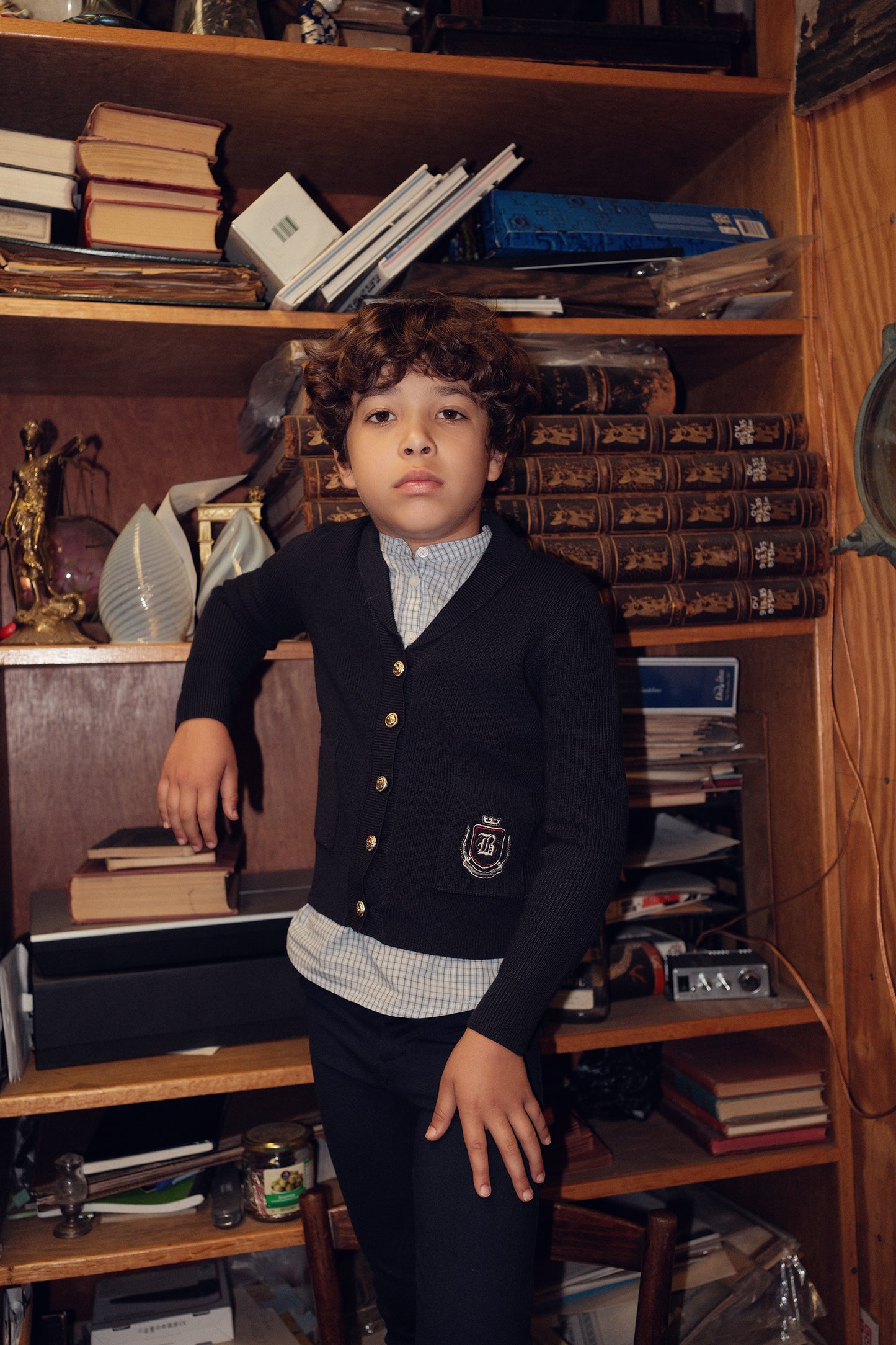 BACE COLLECTION NAVY BUTTON DOWN COLLAR CARDIGAN