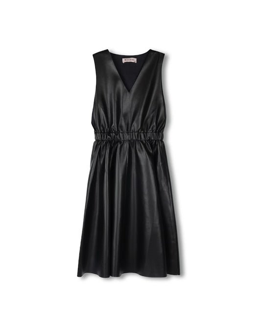 MINIMAL BLACK V-NECK LEATHER JUMPER