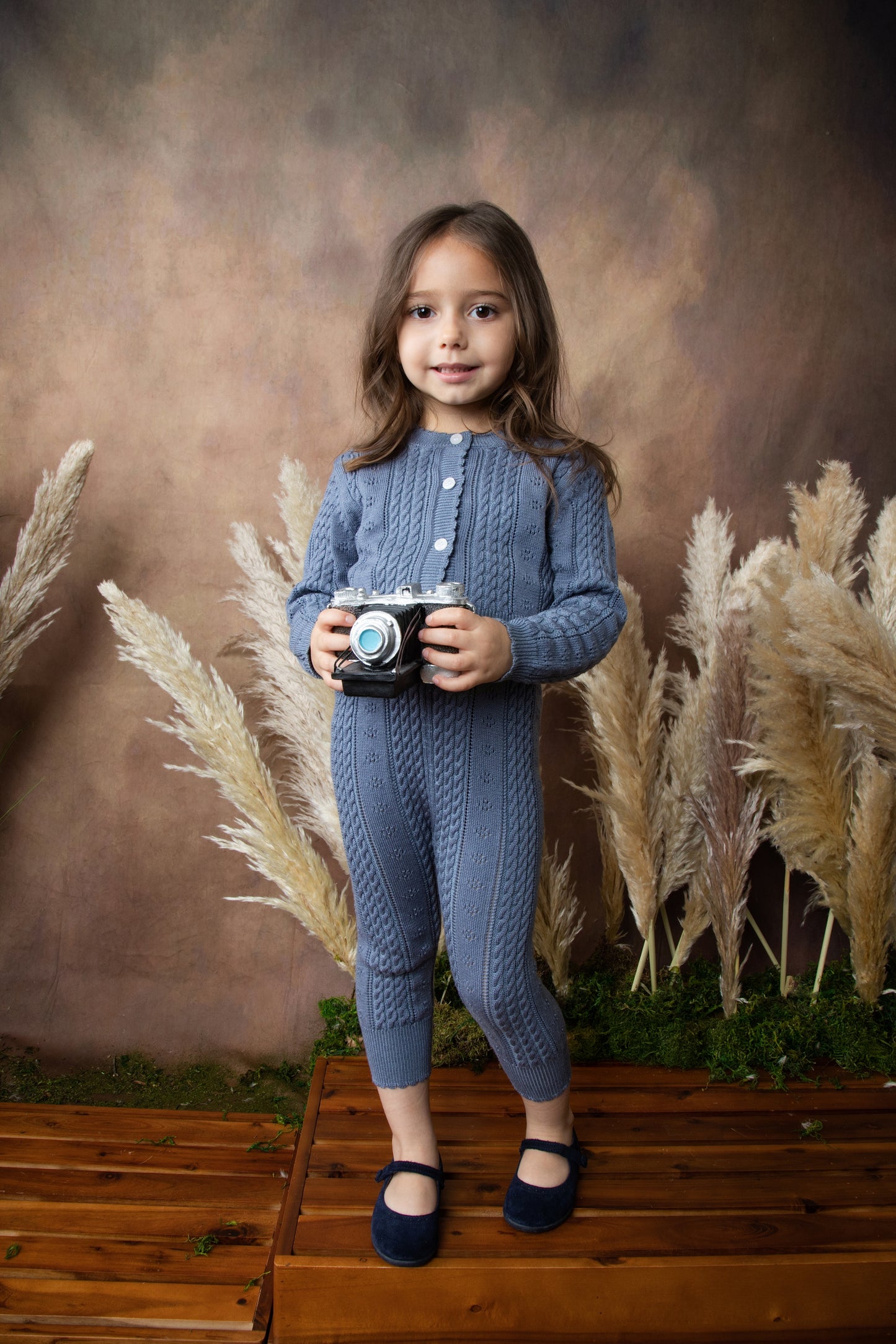 BELATI DUSTY BLUE POINTELLE SUSPENDER SET