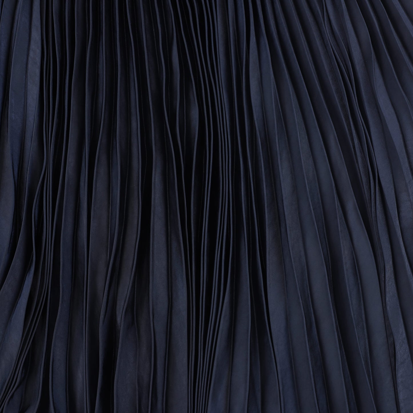 TUSTELLO NAVY TINY PLEAT MIDI SKIRT