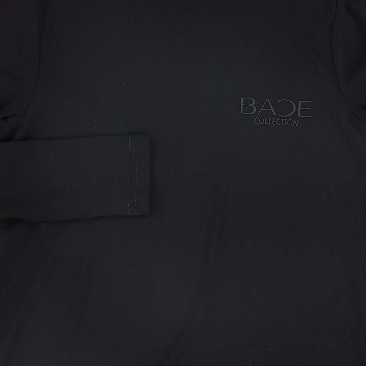 BACE COLLECTION BLACK TONAL PRINTED TURTLENECK
