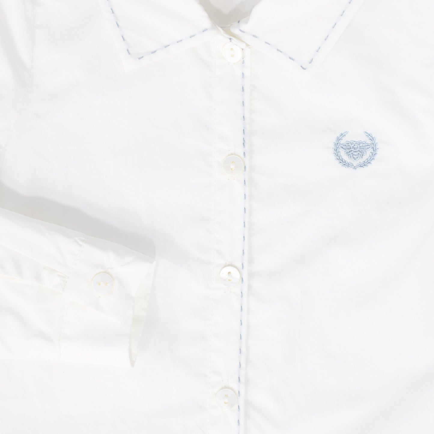 LE BOURDON WHITE/BLUE SCALLOP STITCH BLOUSE