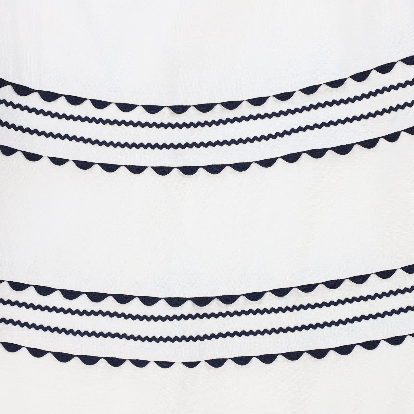 VALENTINA WHITE SCALLOP TRIMMED SKIRT