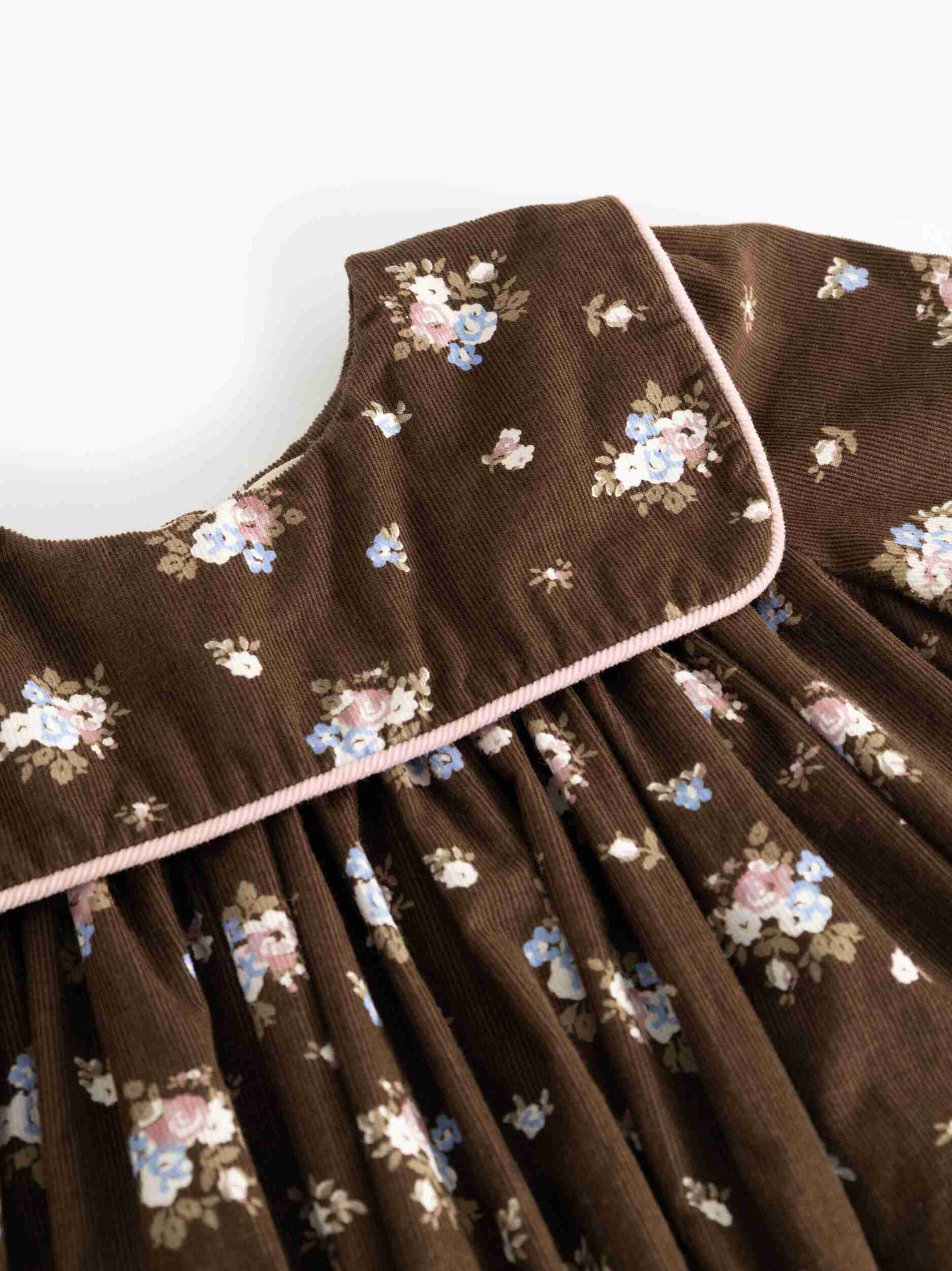 MARMAR COPENHAGEN BROWN FLORAL PIPE TRIM BIB OVERLAY DRESS