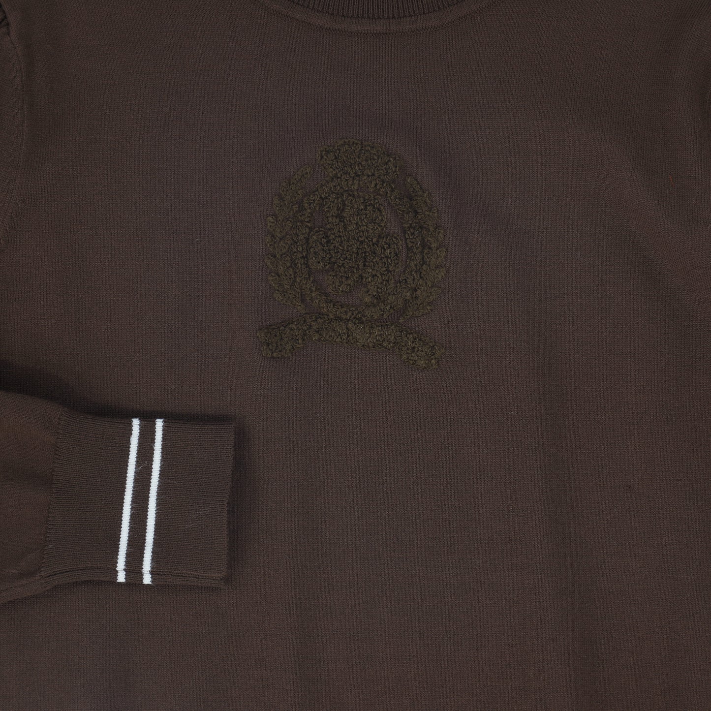 VALENTINA BROWN SHERPA EMBLEM TURTLENECK
