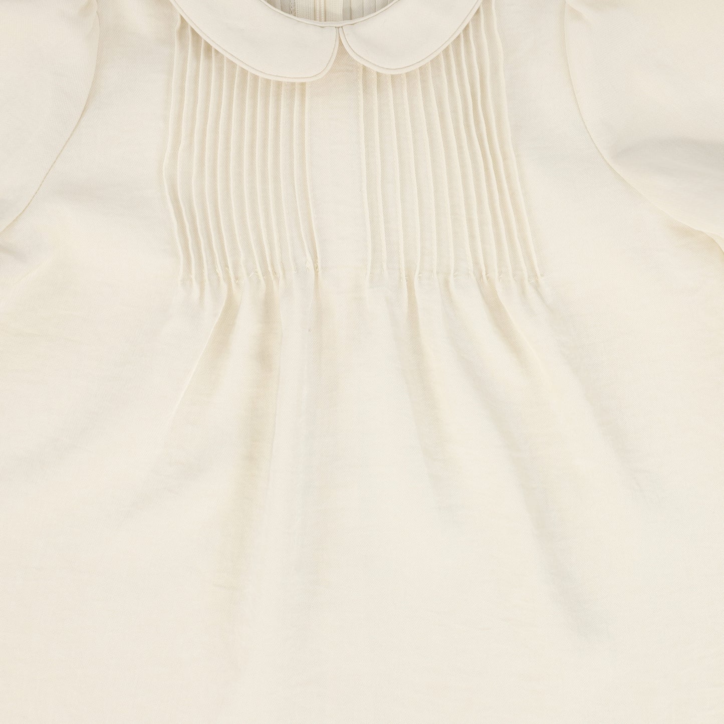 BAMBOO BEIGE PLEAT PETER PAN COLLAR BLOUSE
