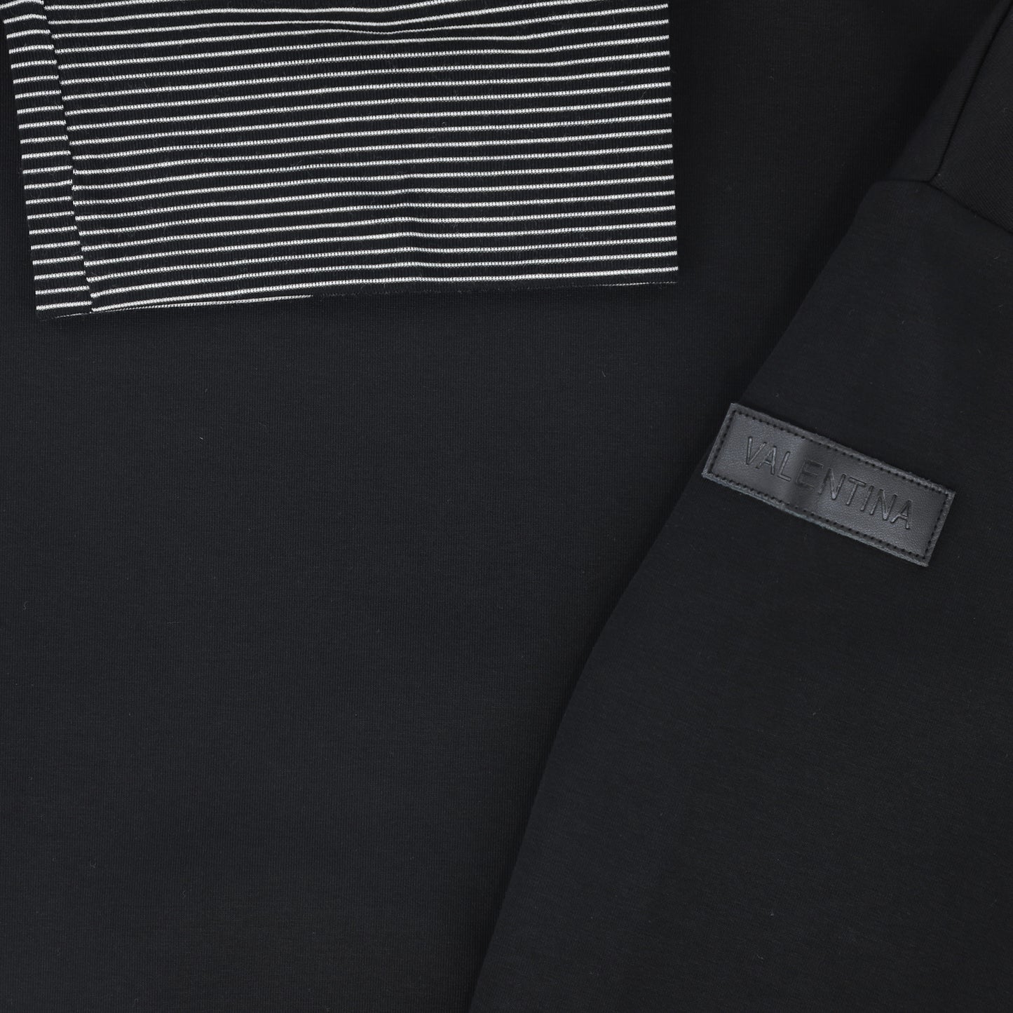 VALENTINA BLACK STRIPED TURTLENECK SWEATSHIRT