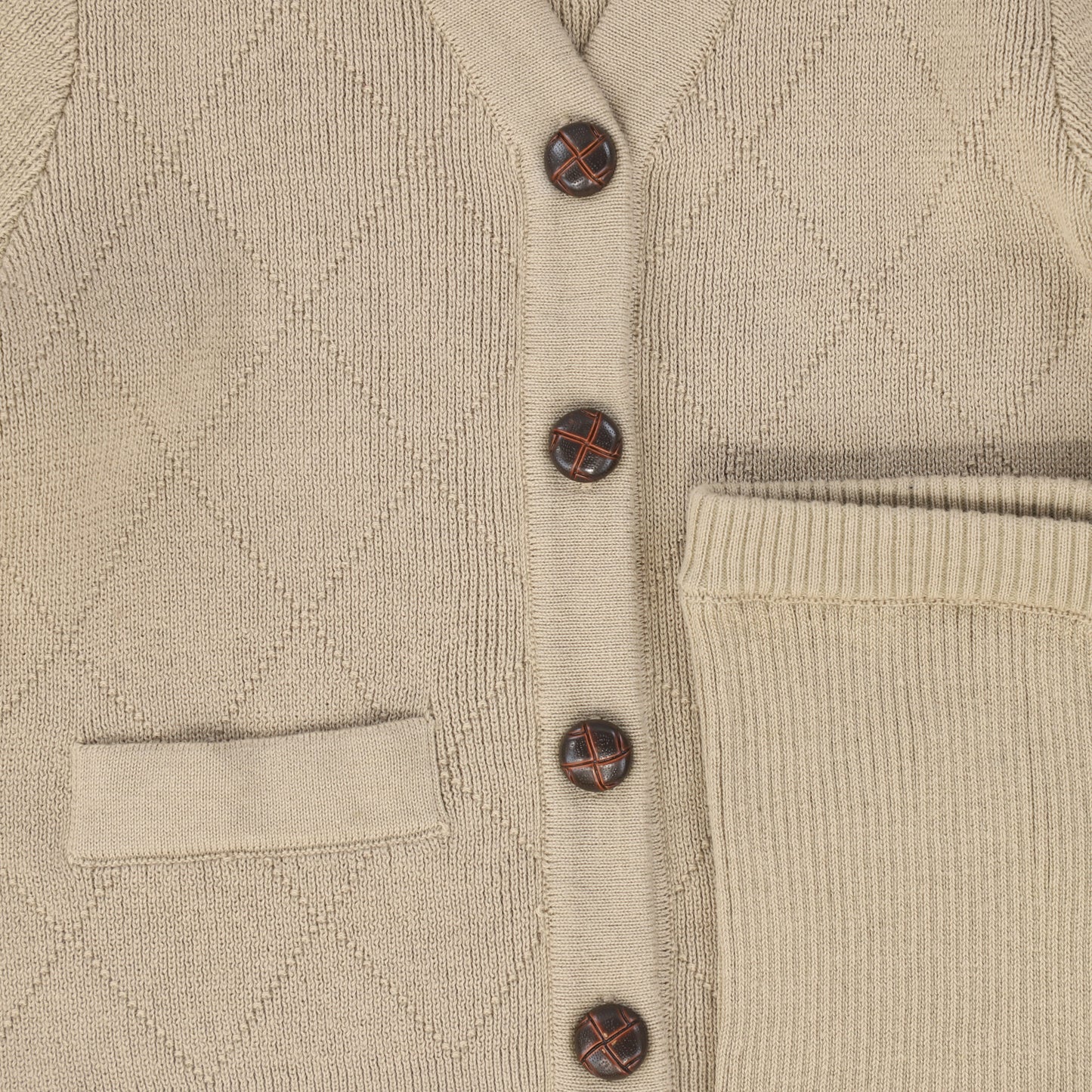 LE BOURDON CAMEL QUILTED KNIT VEST SET