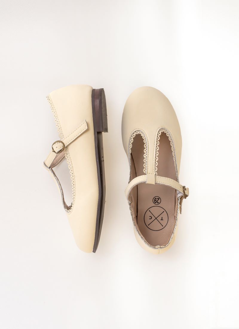 TANNERY & CO IVORY T-STRAP SHOE