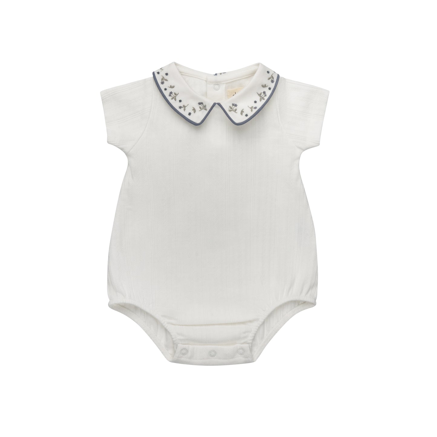 ELYS & CO IVORY/BLUE FLORAL EMBROIDERED ROMPER