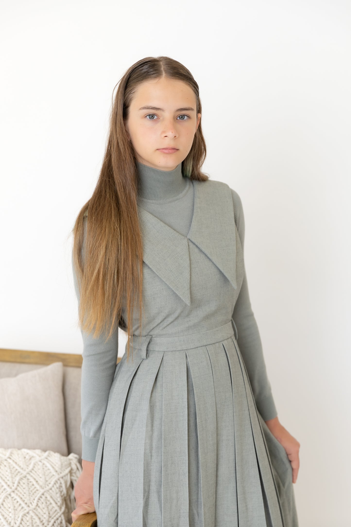 NOUNELLE SAGE GREEN KNIT TURTLENECK