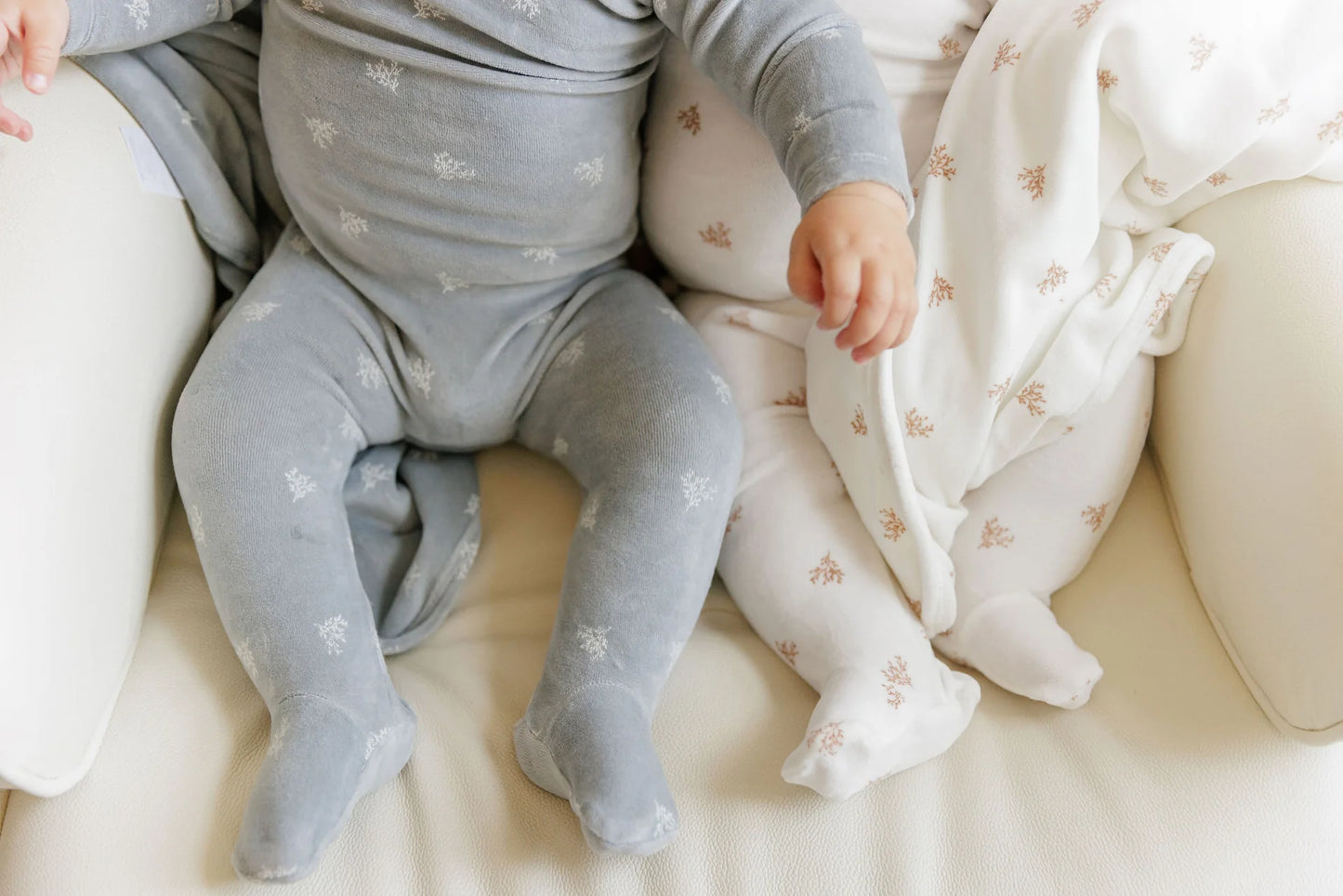 ELY'S & CO BLUE VELOUR LEAF PATTERN FOOTIE