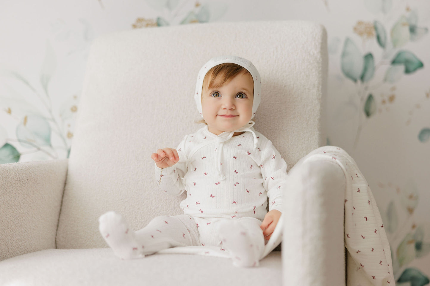 AURORA IVORY/RED BOW PRINT FOOTIE + BONNET