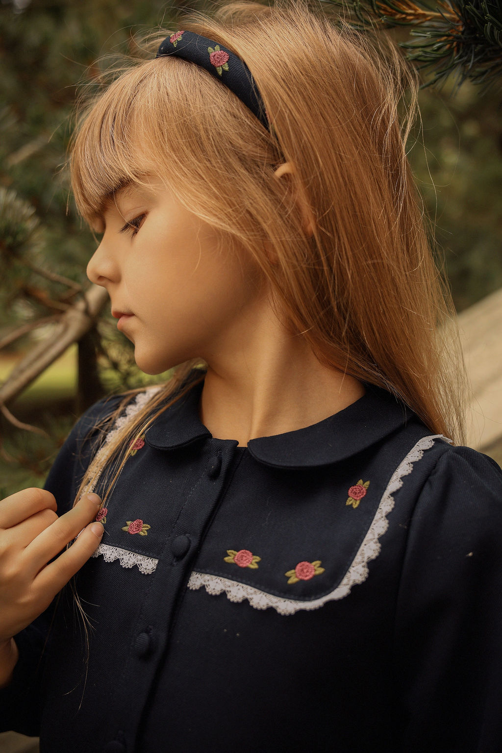 BAMBOO NAVY EMBROIDERED TRIM COLLAR DRESS