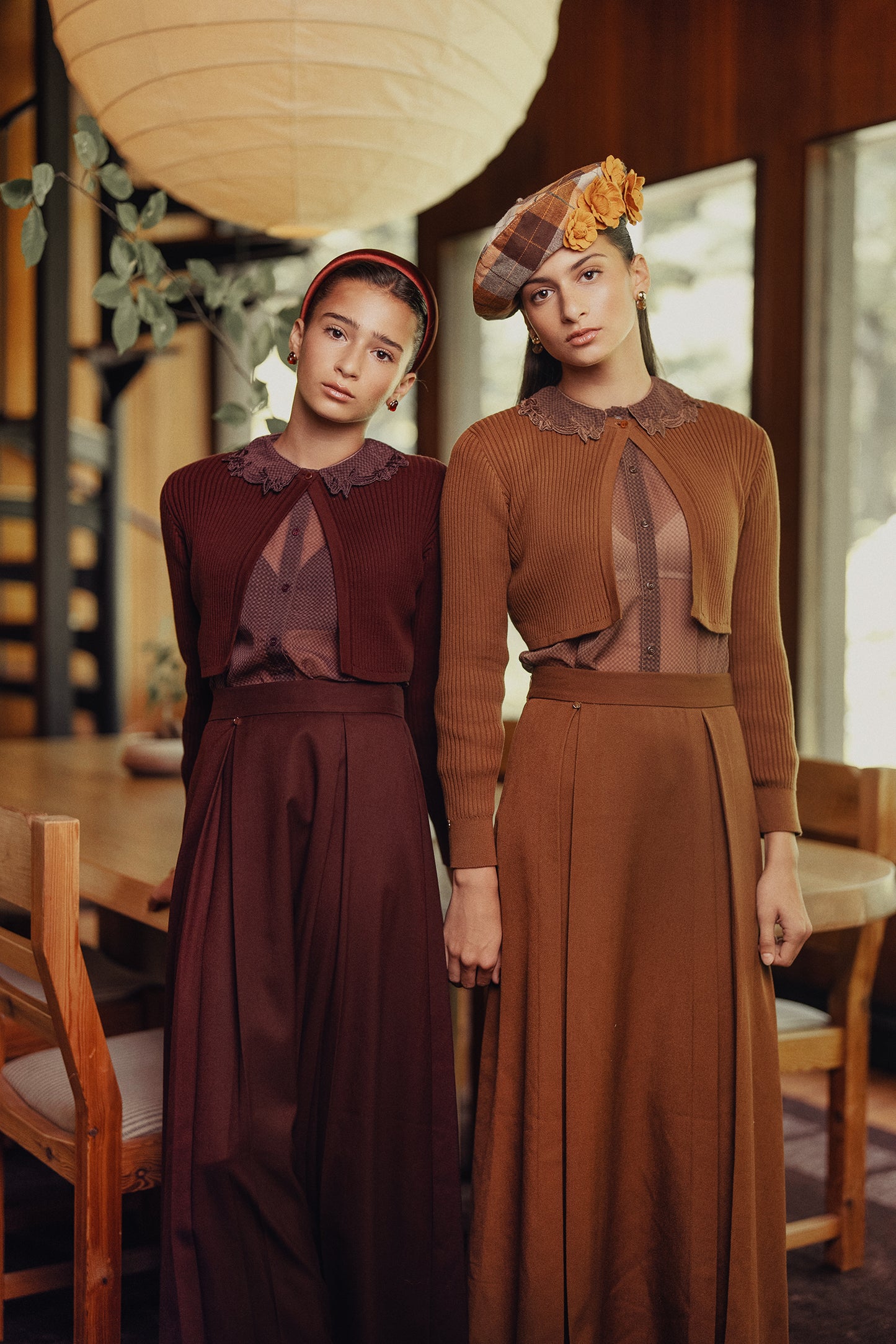 VARSITY 2.0 BROWN PLEAT FRONT SKIRT
