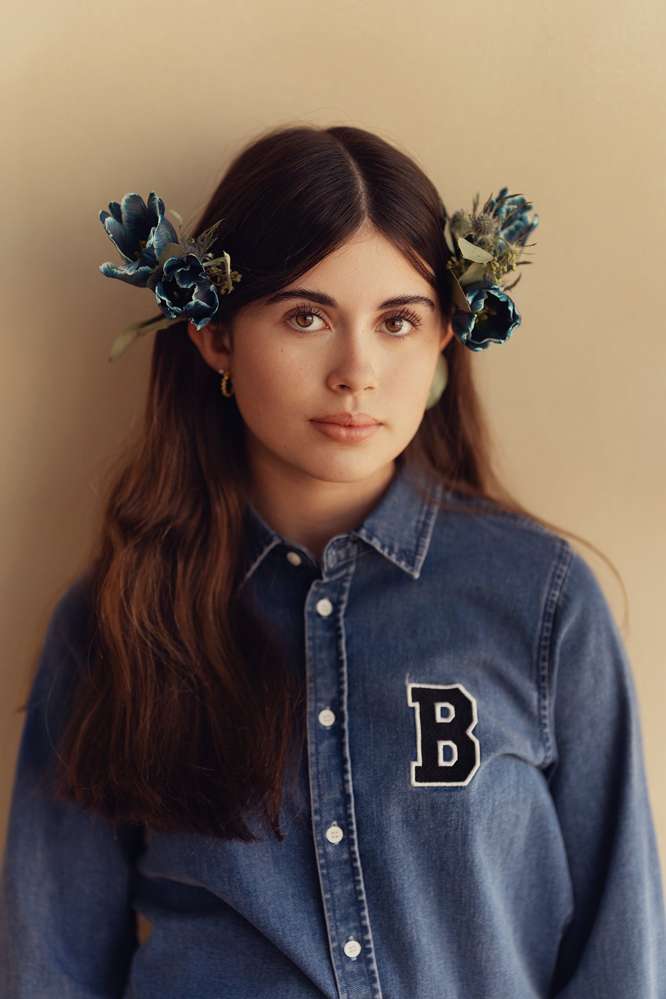 BAMBOO BLUE DENIM LETTER PATCH BLOUSE