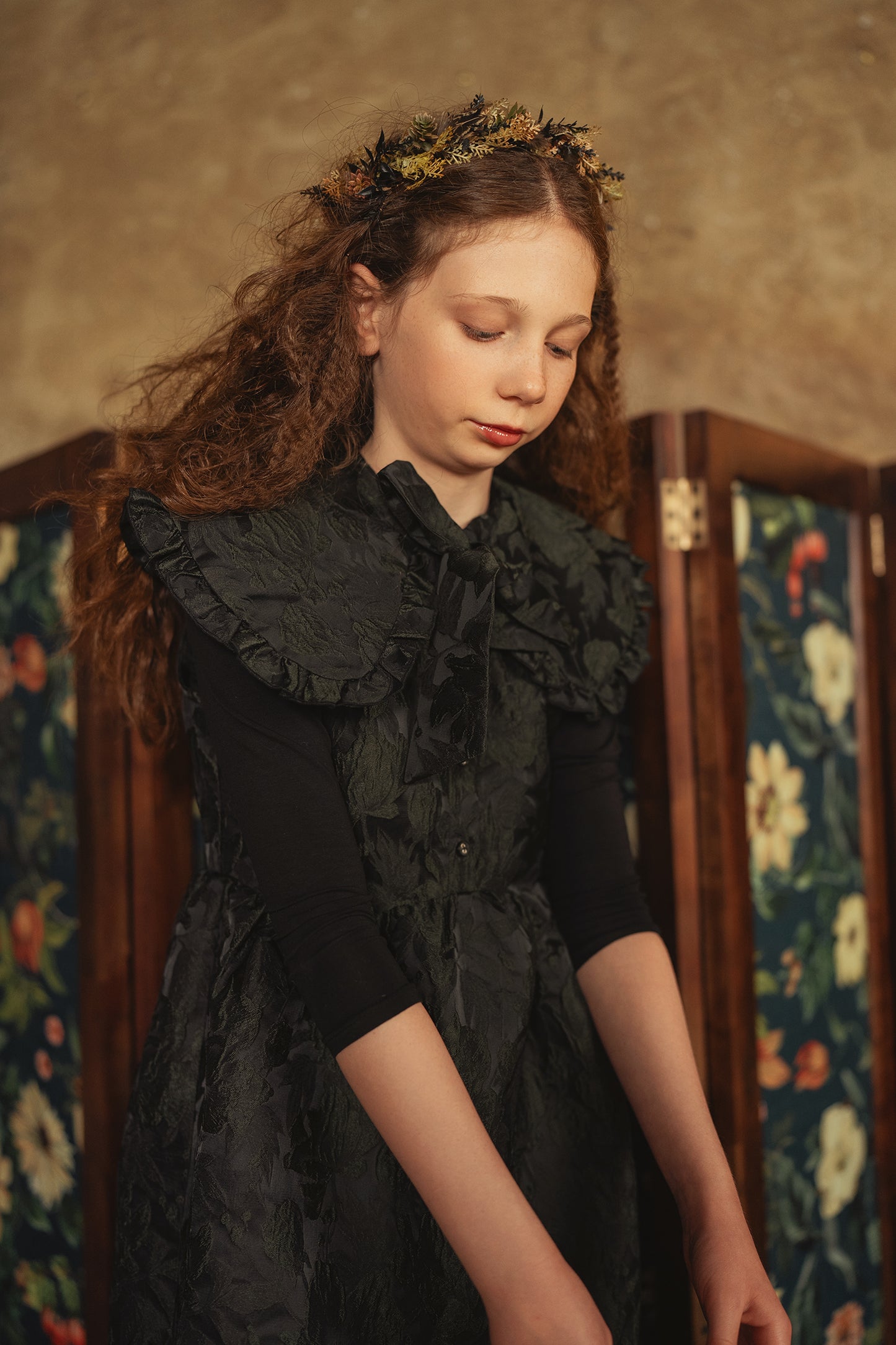 PIP + PIO GREEN FLORAL BROCADE OVERSIZED COLLAR JUMPER