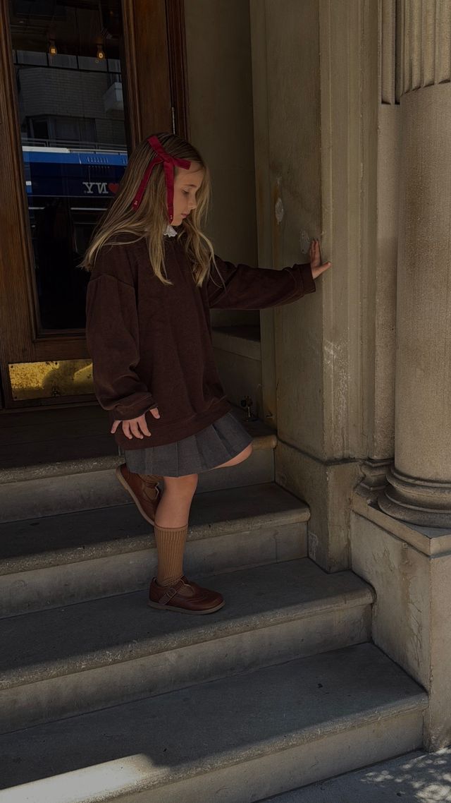LE ENFANT BURGUNDY EMBROIDERED CHERRY BOW [FINAL SALE]