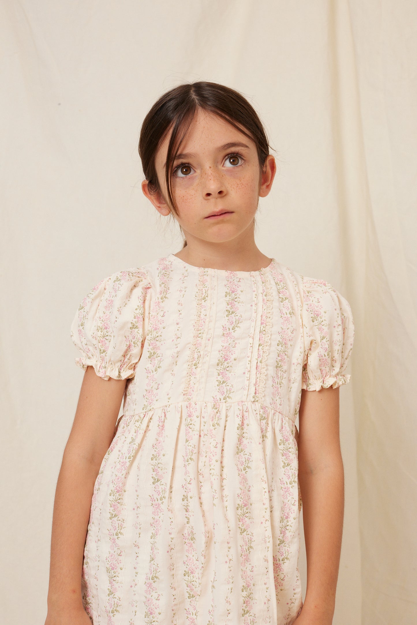 BEBE ORGANIC PINK FLORAL PUFF SLEEVE DRESS