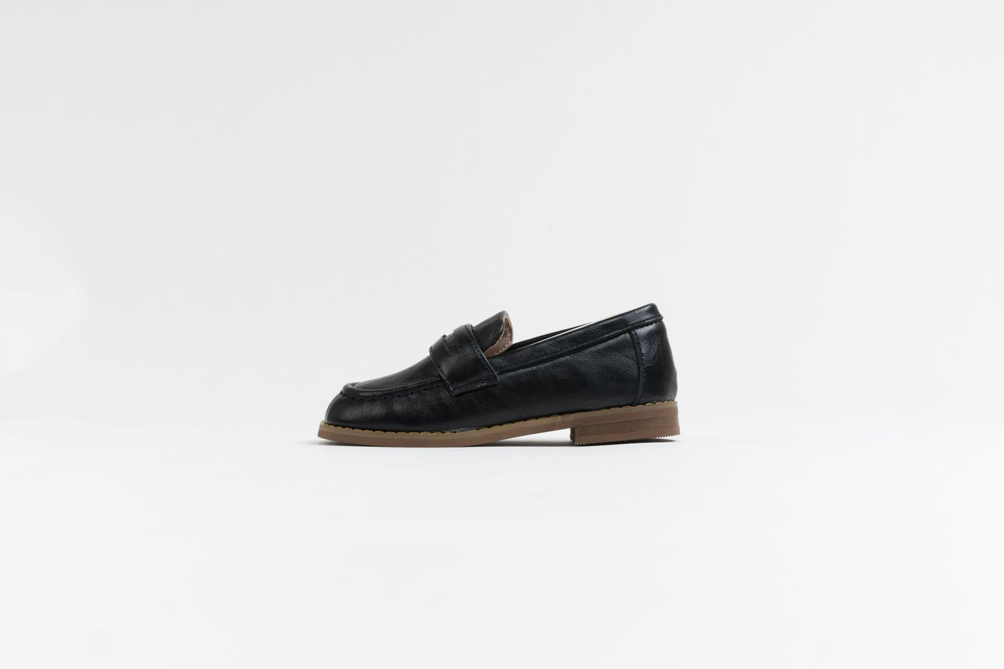 TANNERY & CO BLACK PENNY LOAFERS