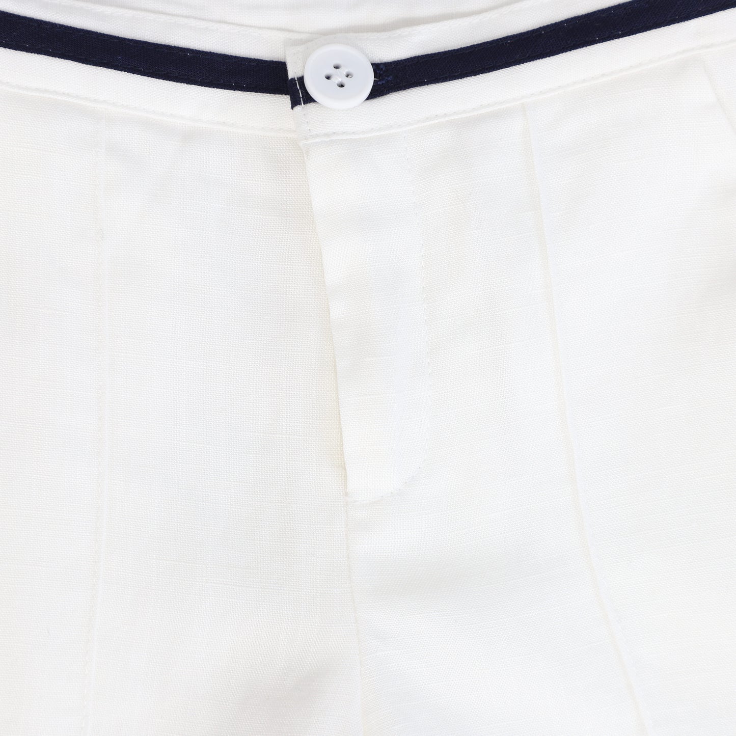 BACE COLLECTION WHITE RIBBON TRIM SHORTS