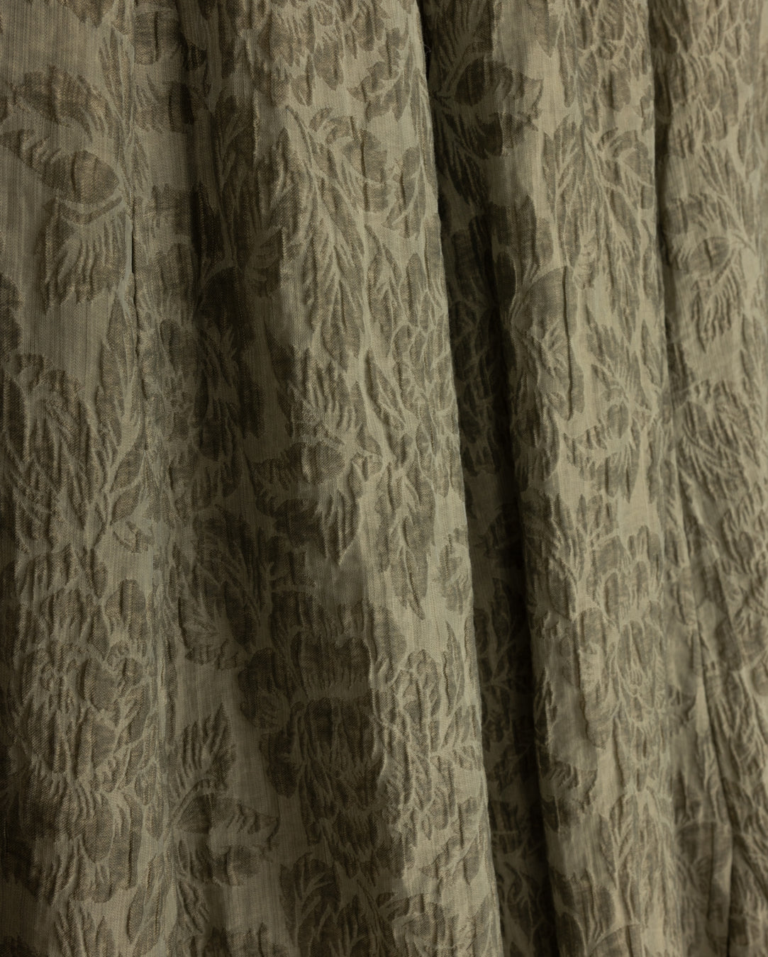 MALLORY AND MERLOT OLIVE GREEN LEAF PRINT BUBBLE SKIRT