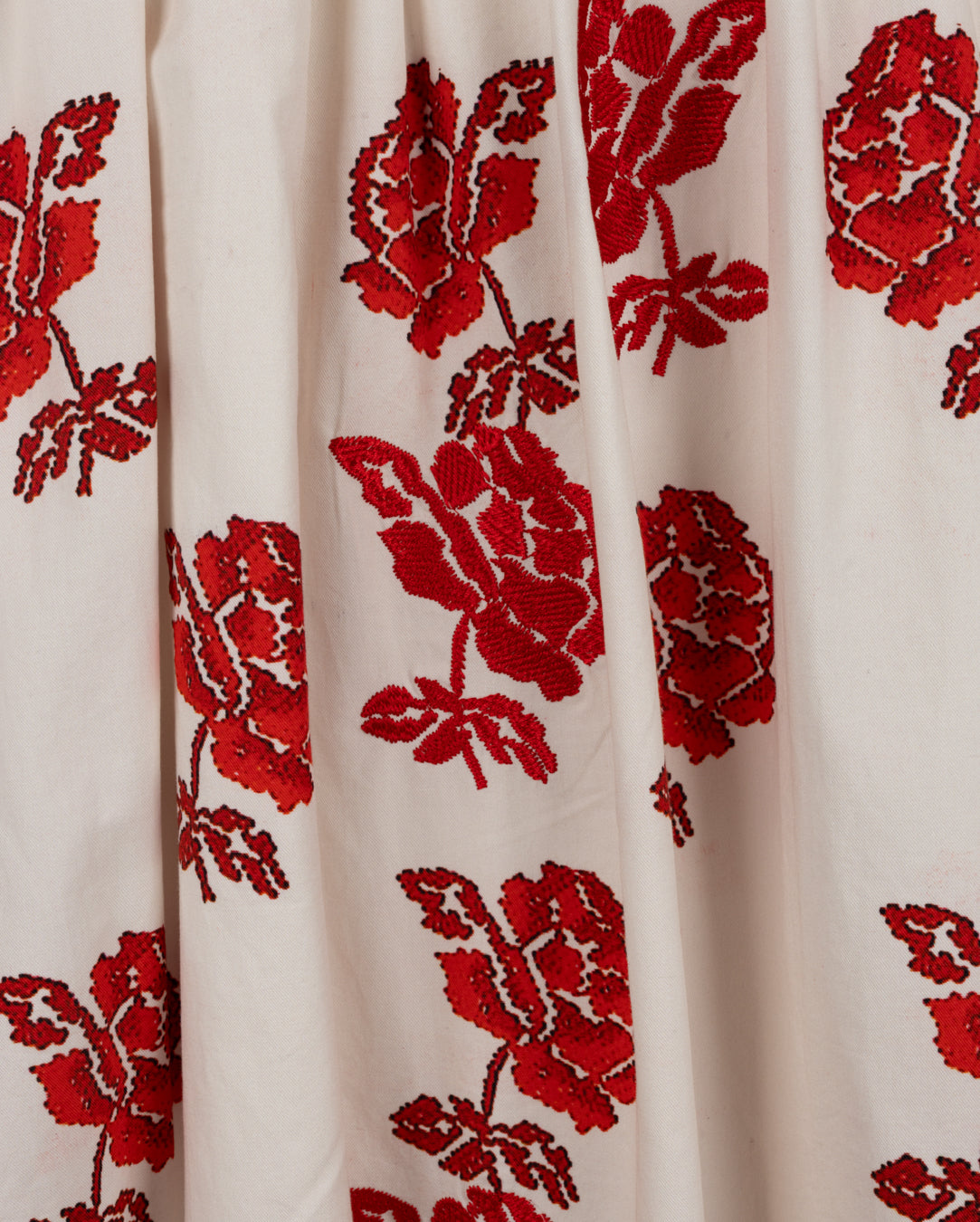 MALLORY AND MERLOT IVORY/RED EMBROIDERED MIDI SKIRT