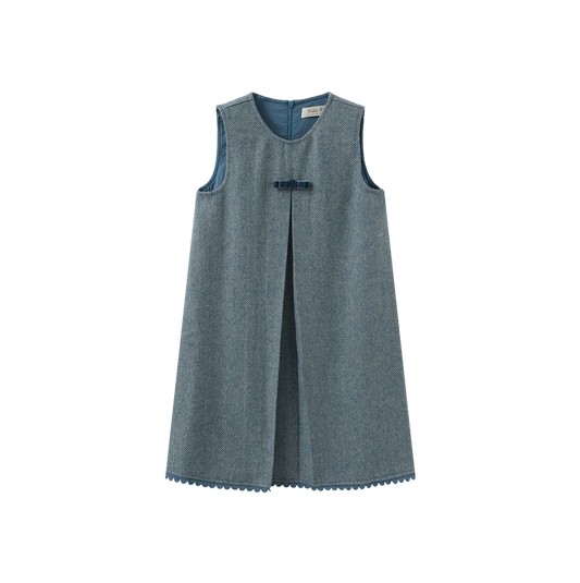 VALEN VEE BLUE SCALLOP TRIM JUMPER