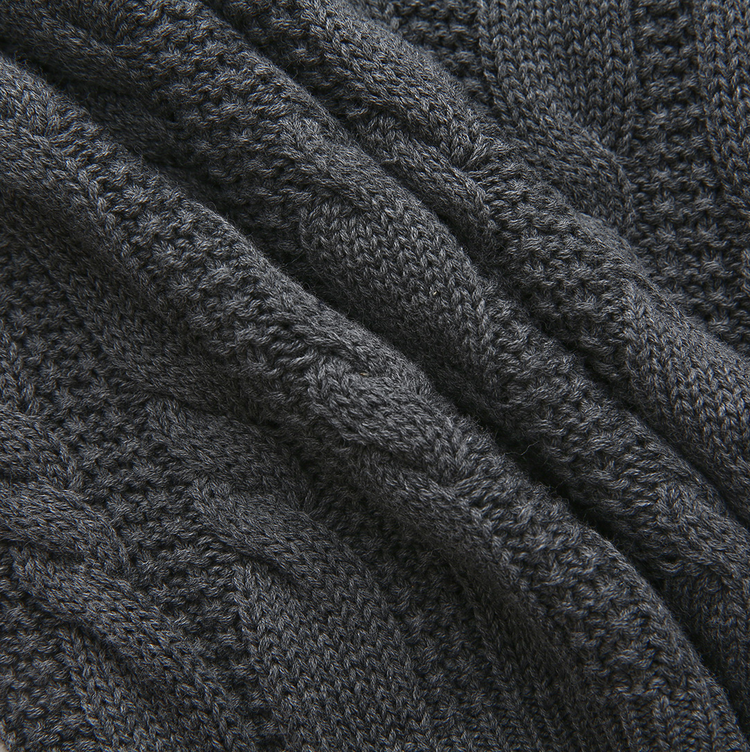 FRENCH HERITAGE CHARCOAL CABLE KNIT SWEATER