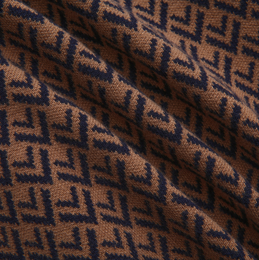 FRENCH HERITAGE BROWN/NAVY V DESIGN CARDIGAN