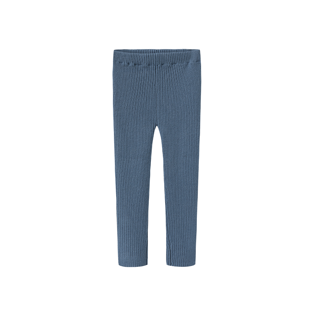 ONE CHILD BLUE KNIT SET