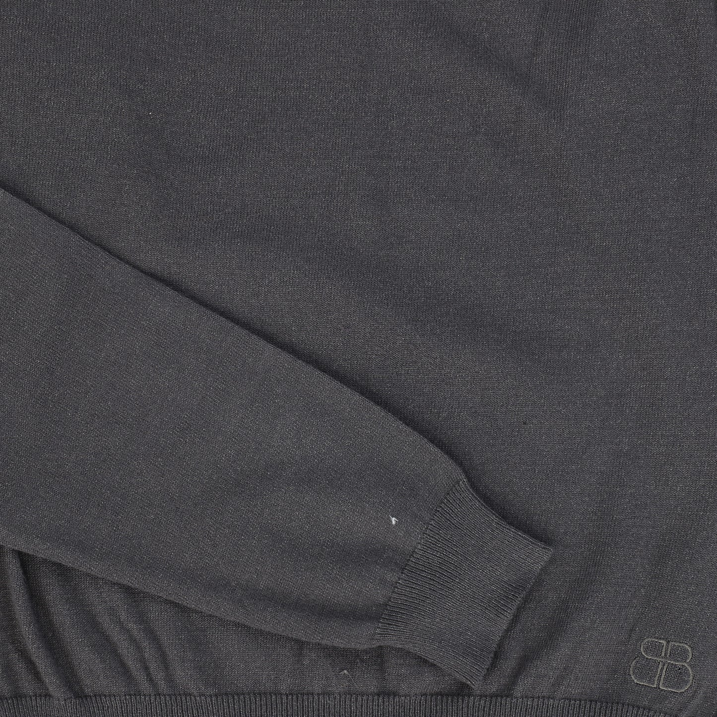 BAMBOO CHARCOAL KNIT EMBLEM SWEATER [FINAL SALE]