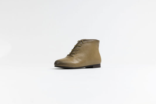 TANNERY & CO OLIVE LACE BOOTIES
