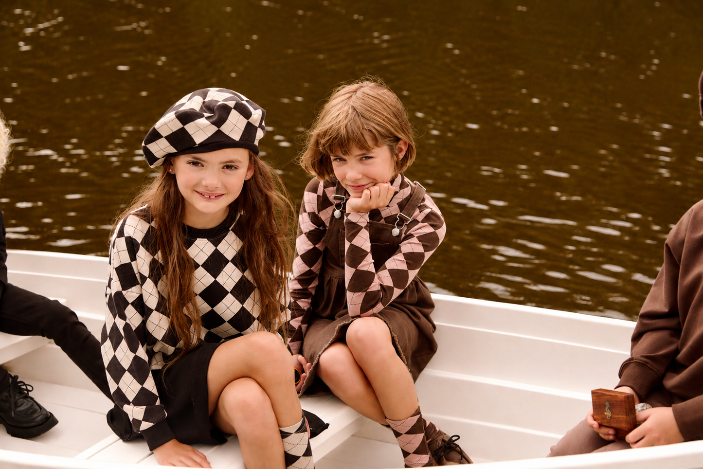 LITTLE PARNI BLACK ARGYLE SWEATSHIRT