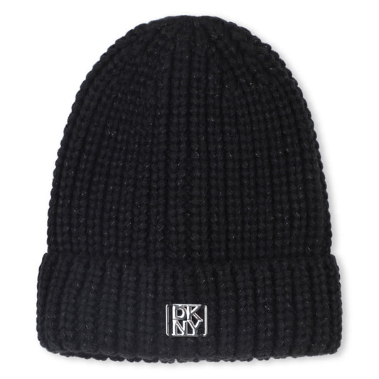 DKNY BLACK RIBBED KNIT LOGO BEANIE