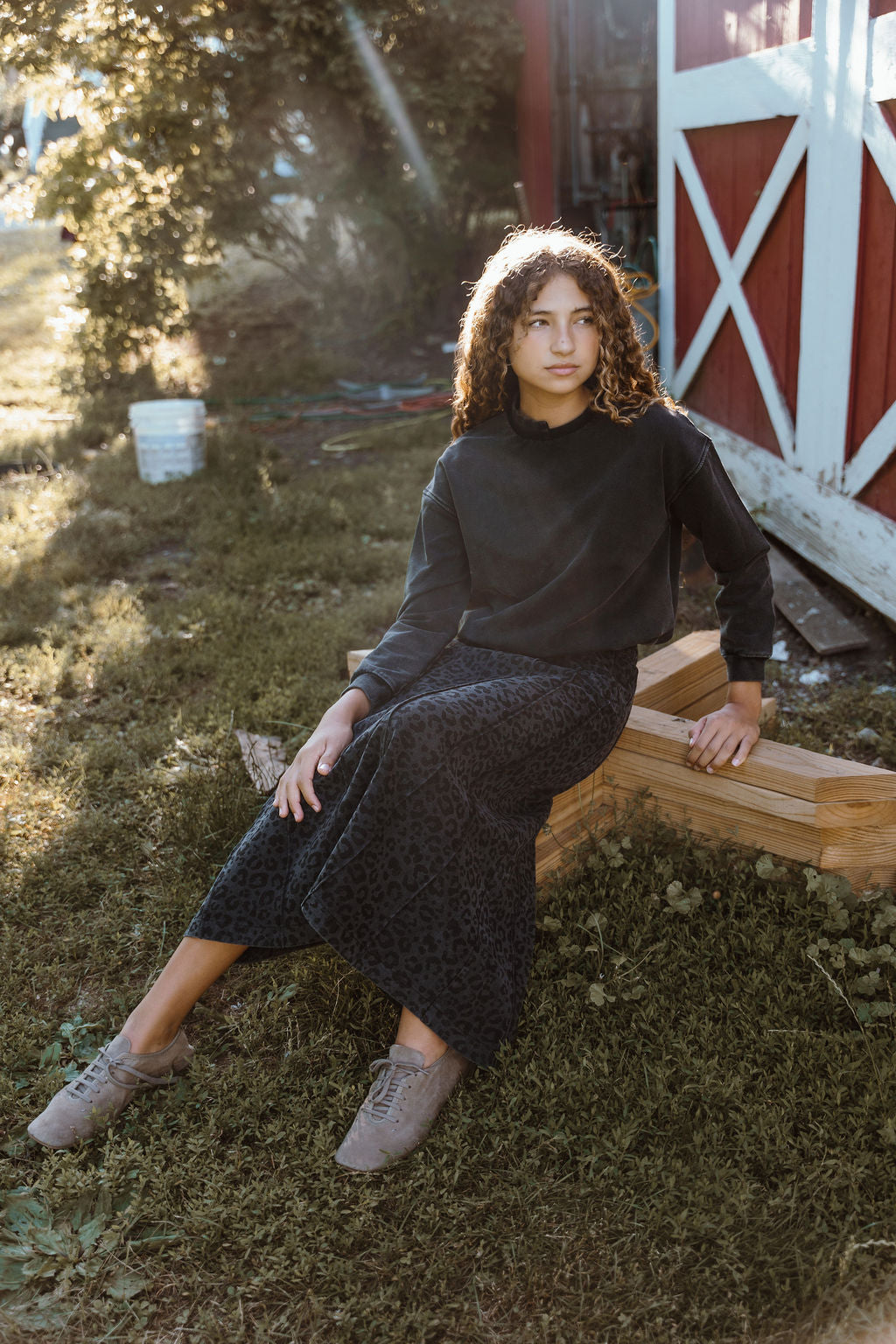 KIX BLACK BUBBLE HEM SWEATSHIRT