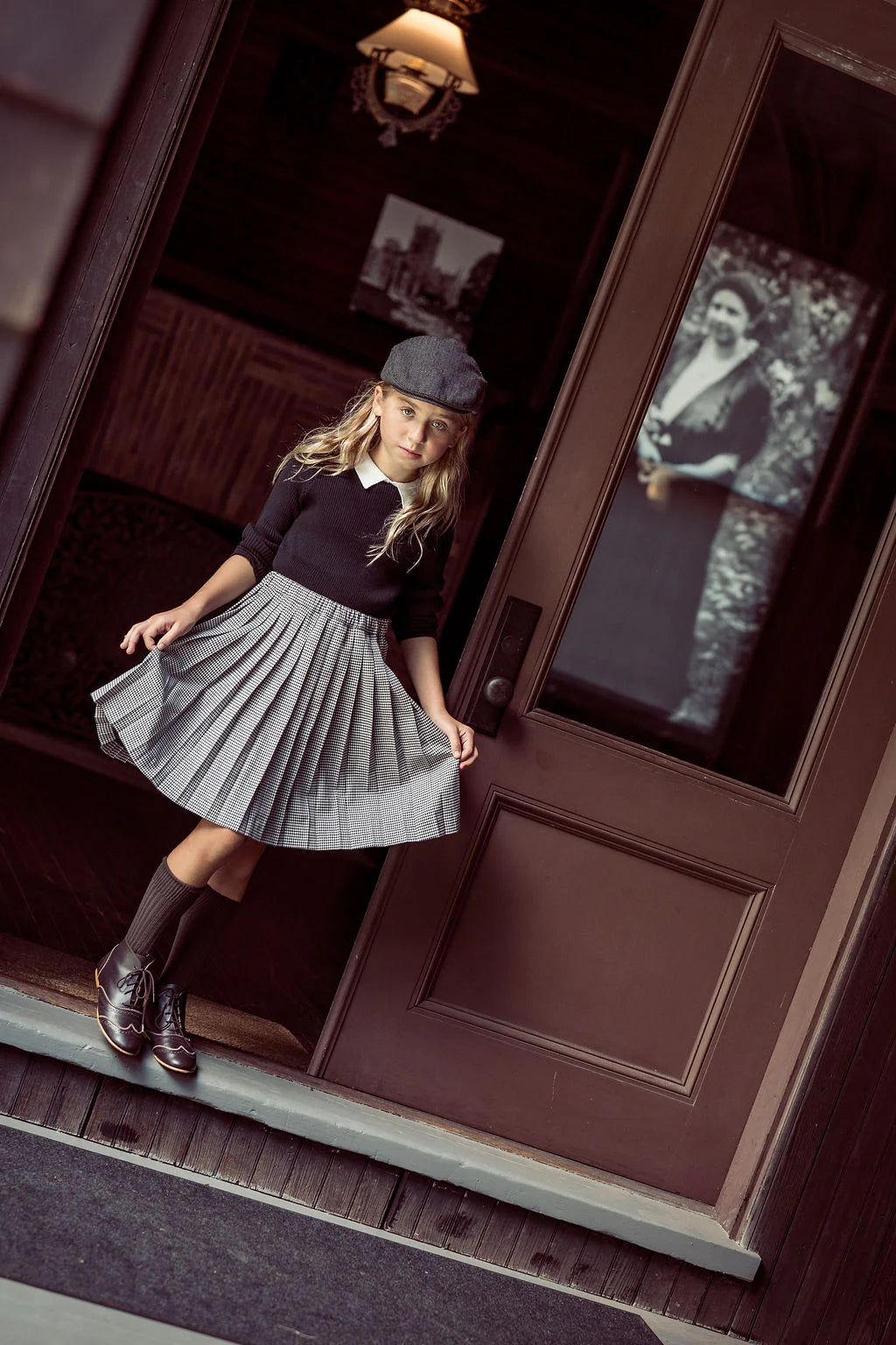 COCO BLANC BLACK COLLARED SWEATER