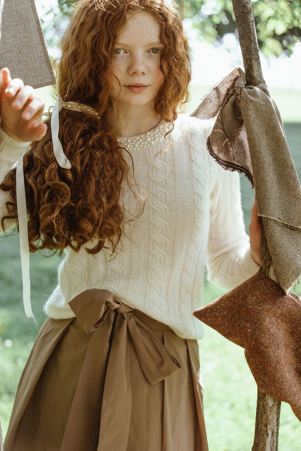 GEM CREAM PEARL TRIM CABLE KNIT SWEATER
