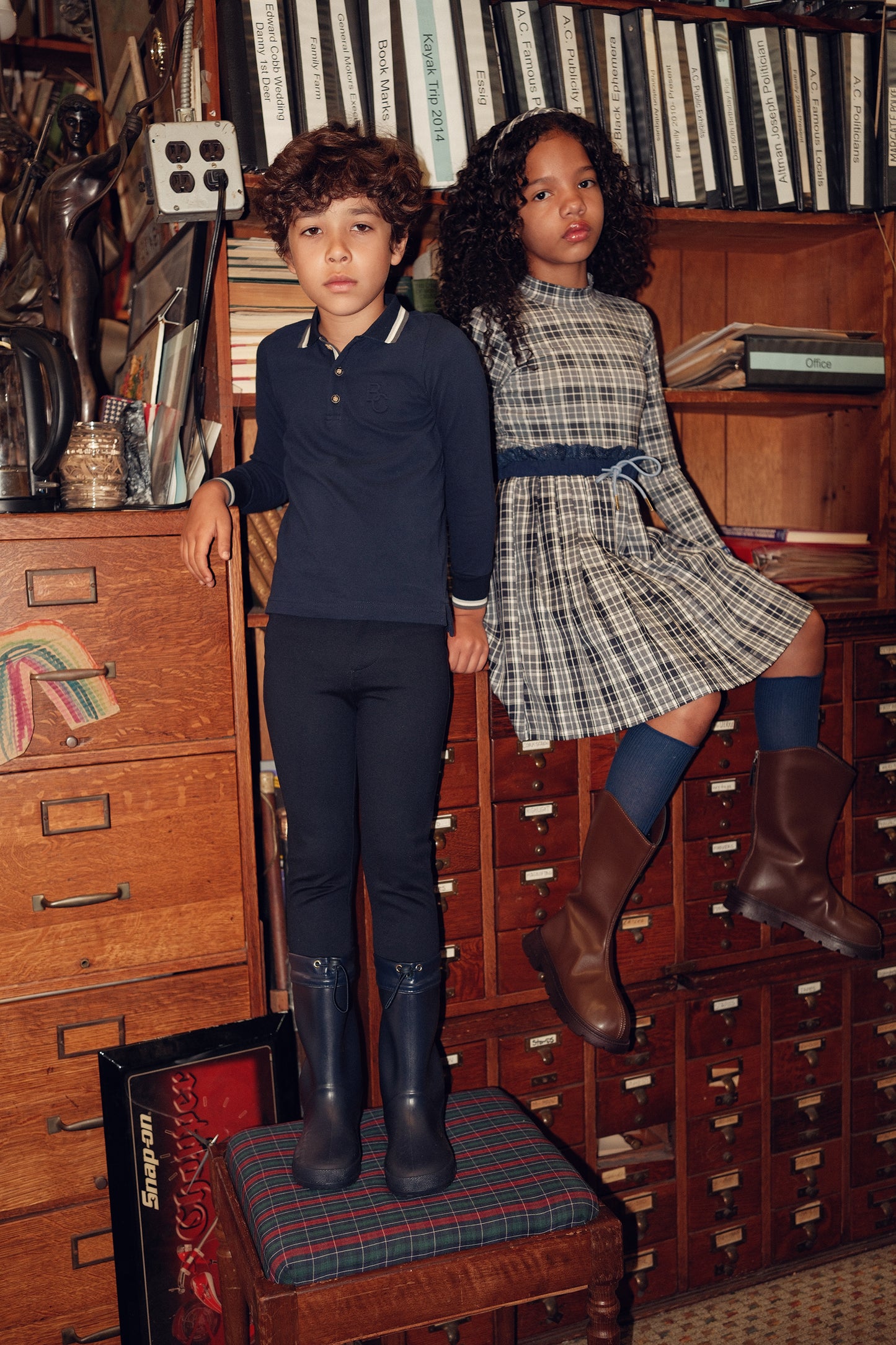 BACE COLLECTION NAVY CHECKED MOCKNECK