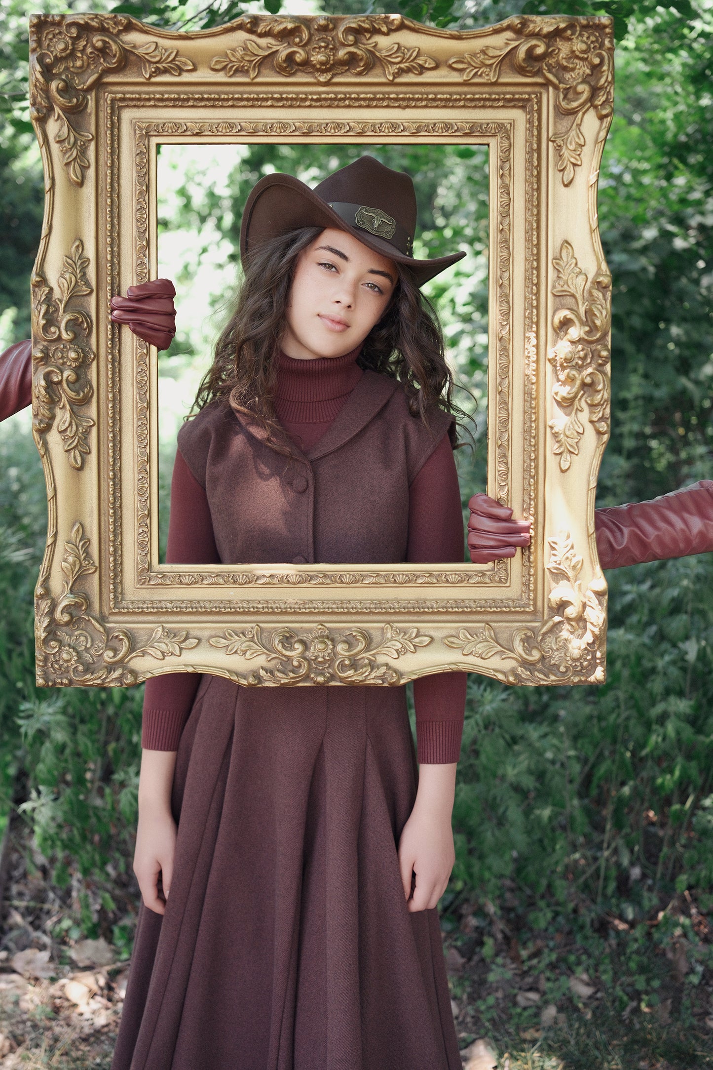 VALENTINA RUST SINGLE BUTTON WOOL VEST