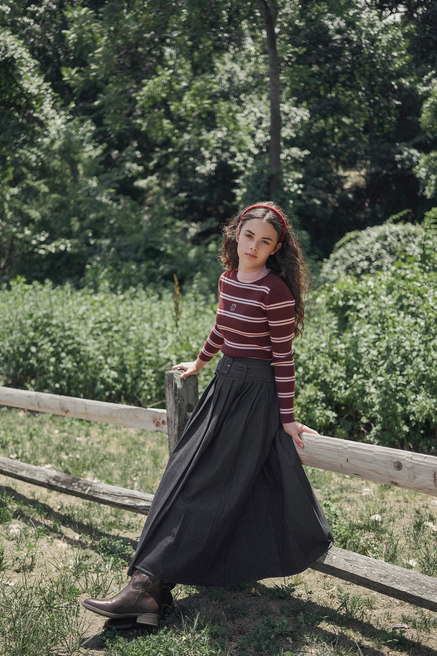 VALENTINA BURGUNDY RIBBED KNIT STRIPE TURTLENECK